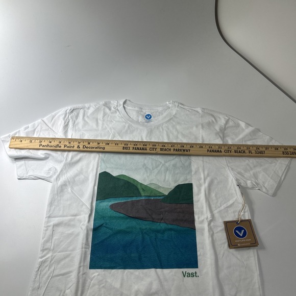 Vast Life Graphic T Shirt Size Medium NWT - Picture 9 of 10